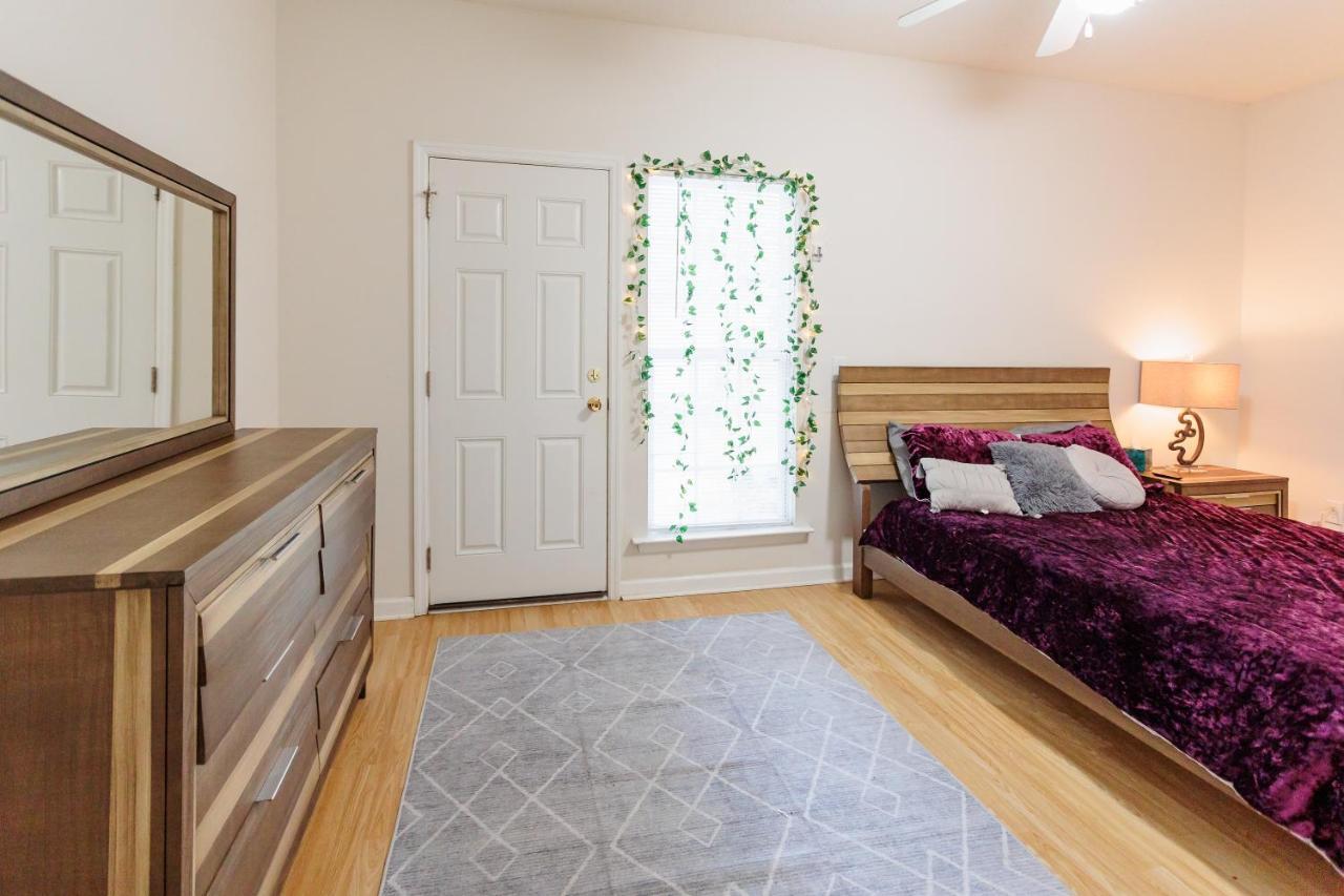 Private 2 Bedroom And 2 Bathroom In Savannah Exterior photo